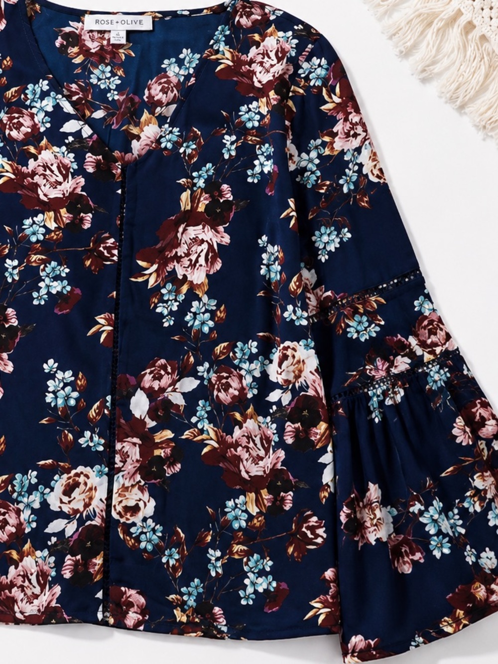 Rose + Olive Navy Blue Floral Blouse - Size XL - Picture 3 of 4
